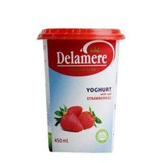 Delamere Premium Yoghurt With Real Strawberries 450 ml 