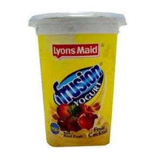 Lyons Maid Frusion Yoghurt Fruit Cocktail With Real Fruit 500 ml